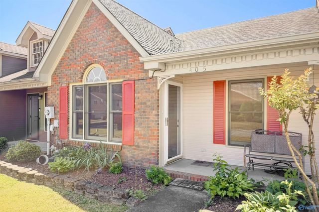405 Covina Drive, Decatur