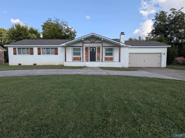 8303 Bailey Cove Road Se, Huntsville