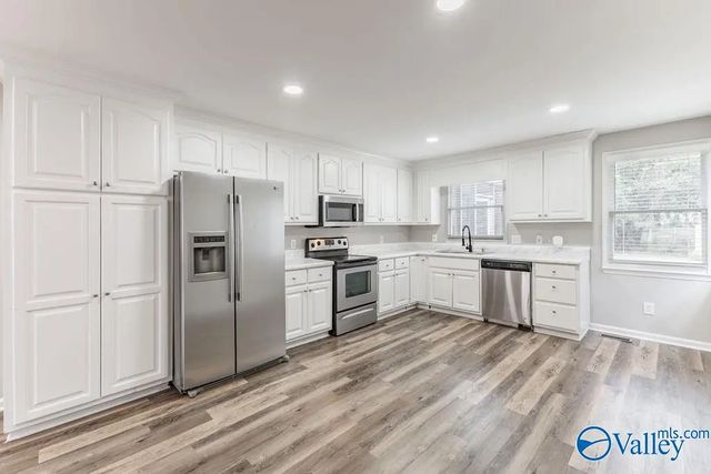 2605 Waltham Drive Ne, Huntsville