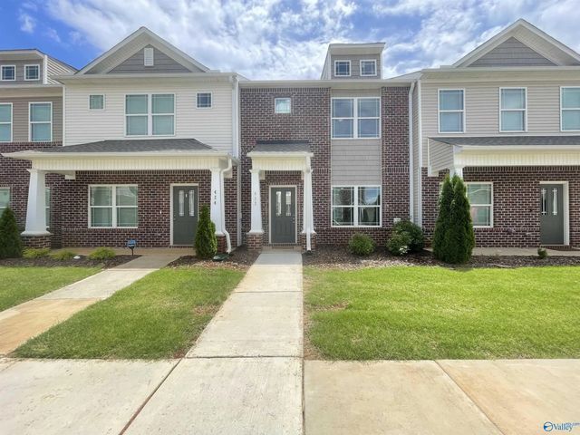 422 Falls Pointe Sw, Madison