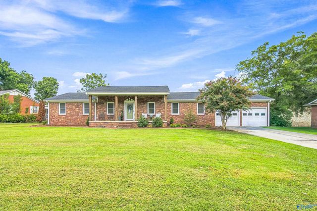 1704 Pine Street, Athens