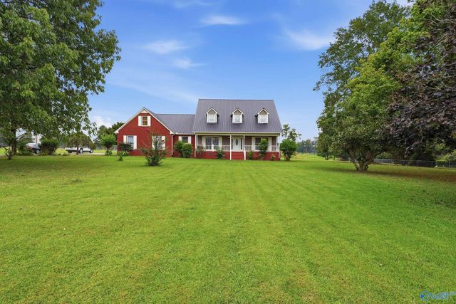 3303 Turnpike Road, Albertville