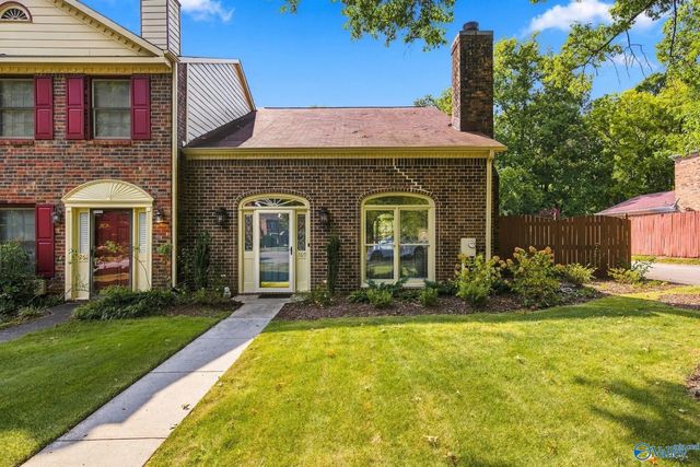 260 W Lake Circle, Madison