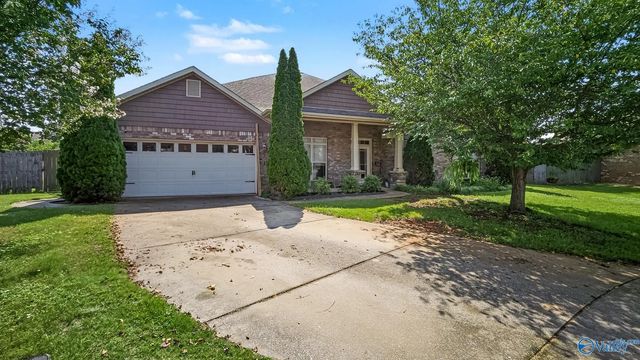 126 Benoir Trail, Madison