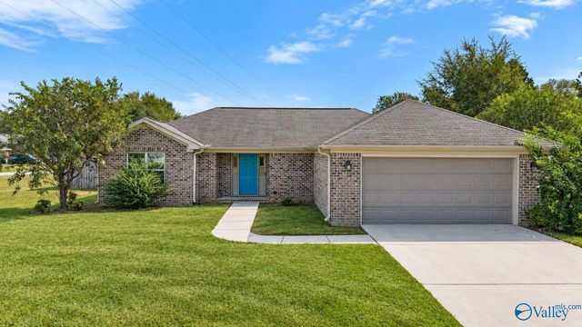 18 Bradford Circle, Decatur