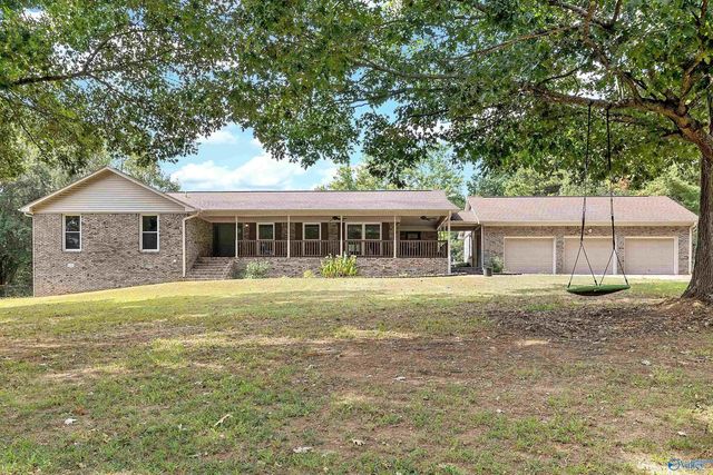 102 Huntington Ridge Road, Madison