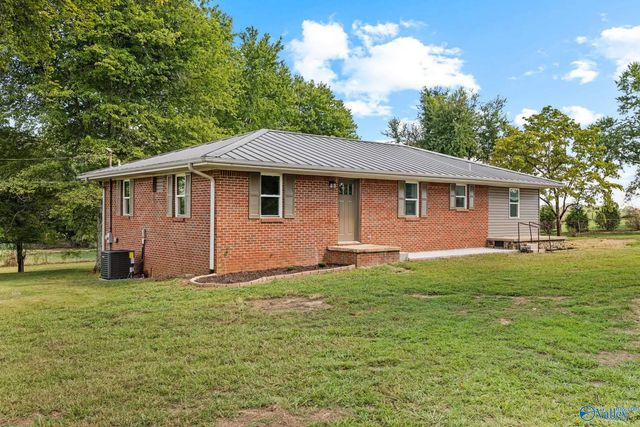 1232 County Road 53, Rogersville