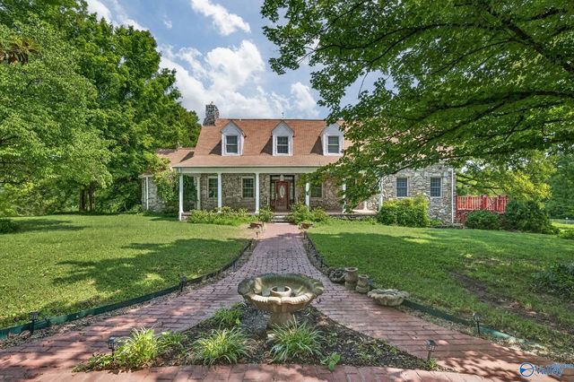 135 Clayton Lane, Fayetteville