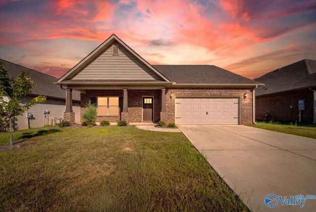 137 Pennington Avenue, Huntsville