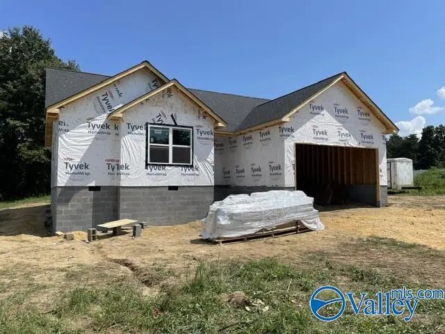 983 Creekstone Point Drive Ne, Fort Payne