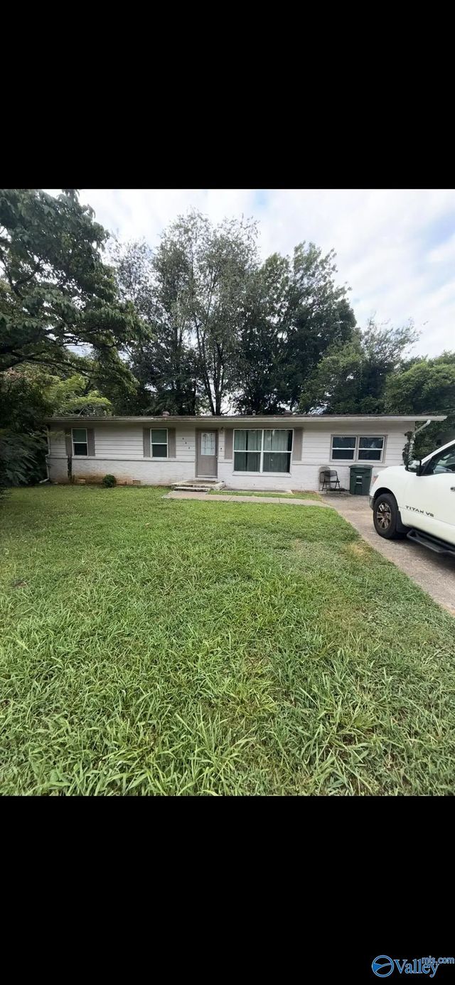 625 Nw Laurel Drive, Huntsville