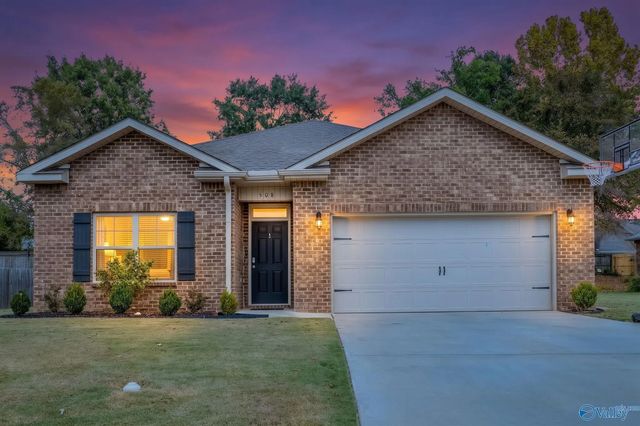 508 Wolf Trace Lane, Hartselle