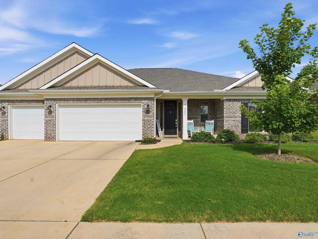 225 Hannaway Circle, Madison
