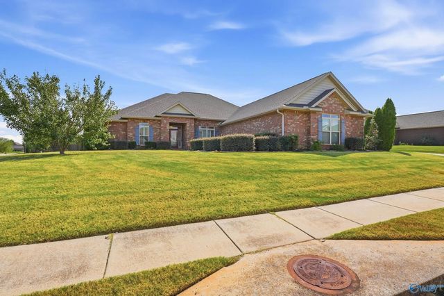 201 Summerbranch Road, Huntsville