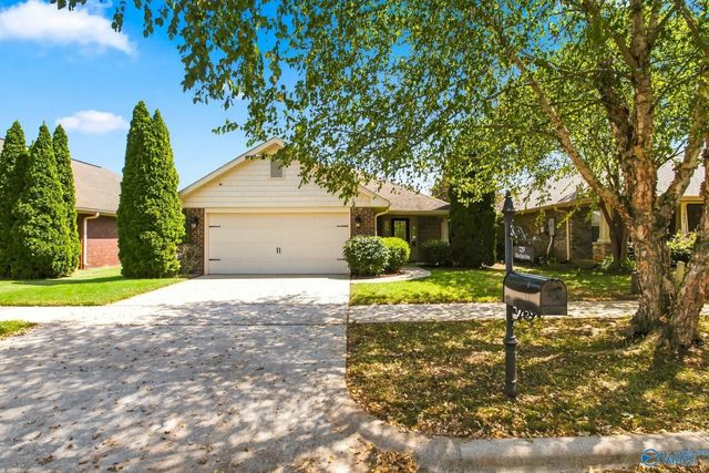 729 Willow Shoals Drive, Madison