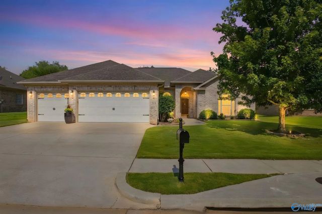 213 North Mossy Creek Circle, Madison