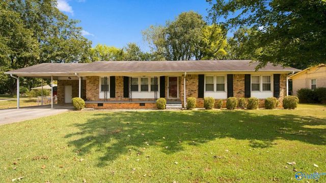 5015 Clardy Road, Huntsville