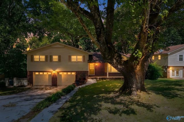 4606 Wellington Point, Huntsville