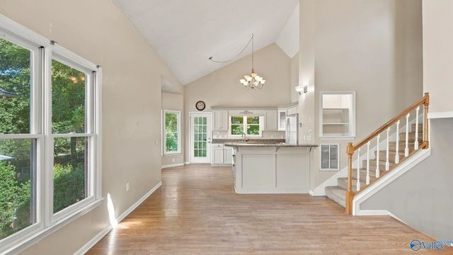 503 Farmingdale Road, Huntsville