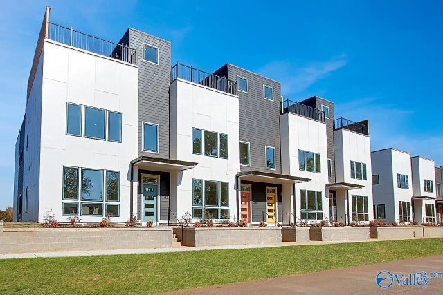 2542 Freeman Road, Huntsville