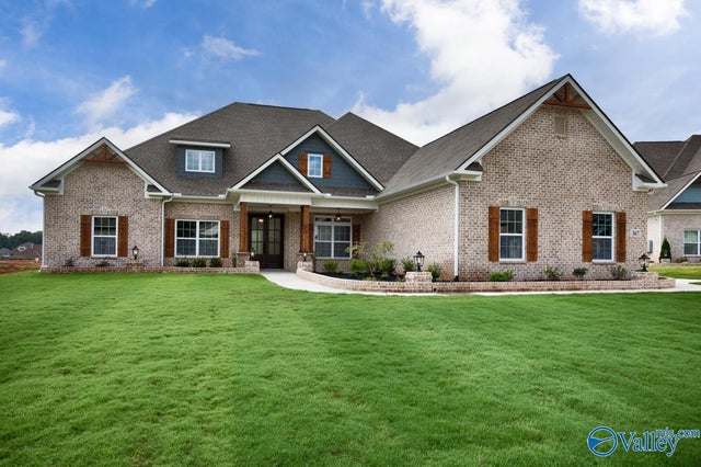 367 Kendallwood Drive, Meridianville