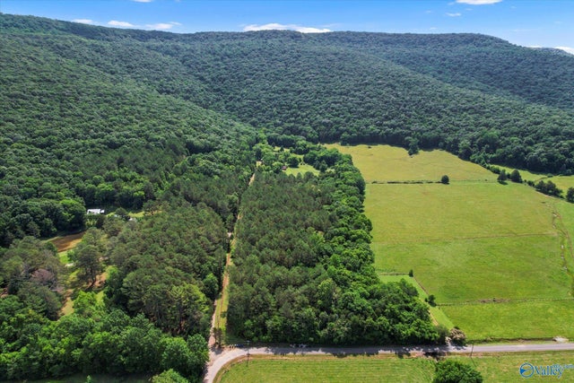 593 Sharps Hollow Road, New Market