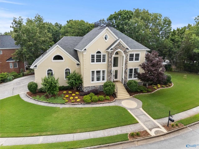 11019 Everest Circle, Huntsville