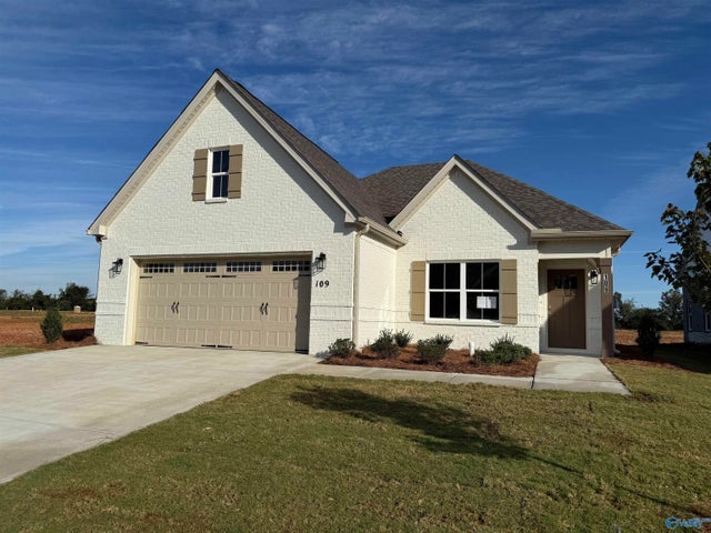 109 Magnolia Hill Avenue, Toney