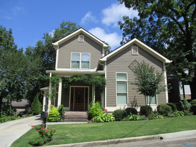 309 Cambridge Street, Huntsville