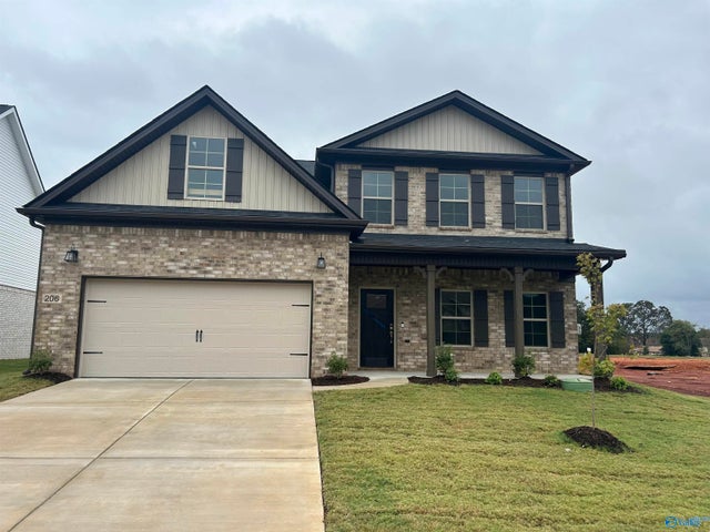 206 Roman Randall Road, New Market