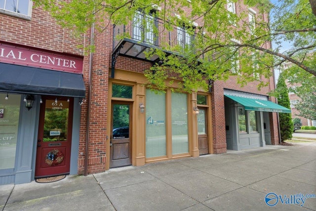 63 Town Center Drive, Huntsville