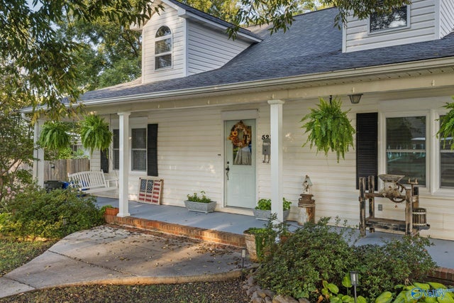 521 East Street, Athens