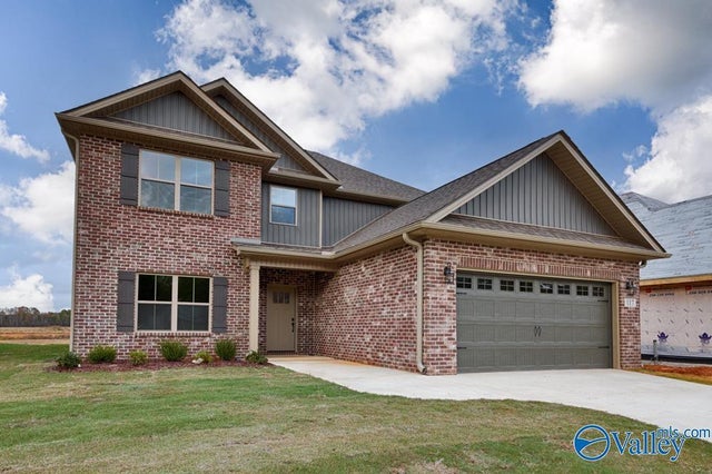 117 Alton Dale Drive, Toney