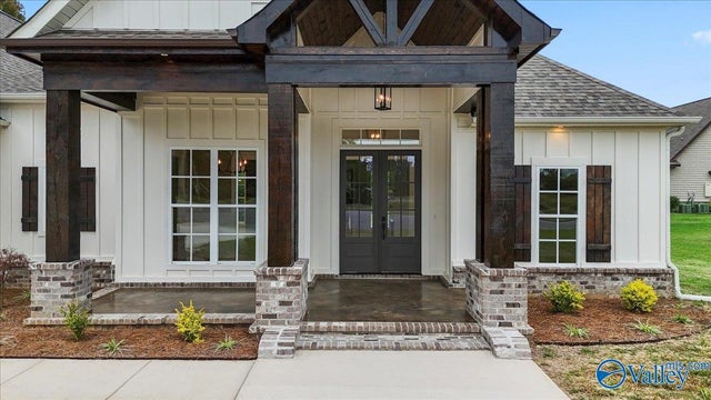 21 Bethel Crest Circle, Hartselle