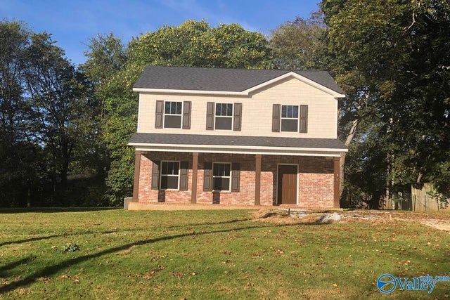 1713 Golf Club Lane, Huntsville