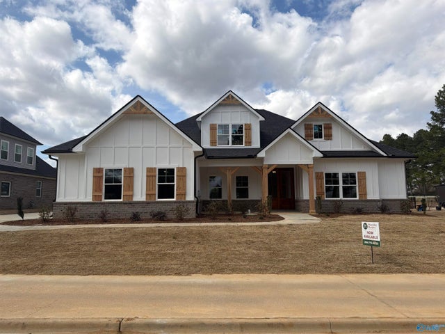 22471 Players Lane, Athens