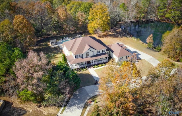 1200 Windsong Circle, Hartselle