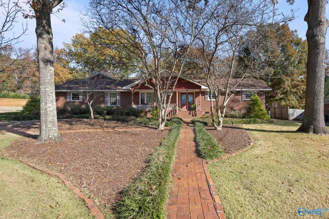 9201 & 9407 Navios Drive, Huntsville