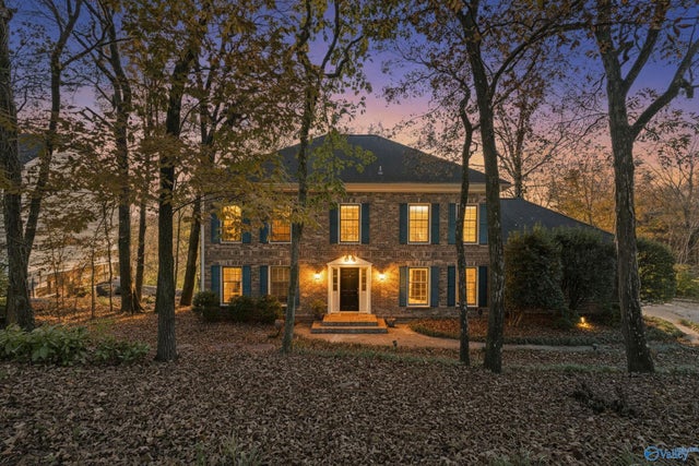 1418 Chandler Road, Huntsville