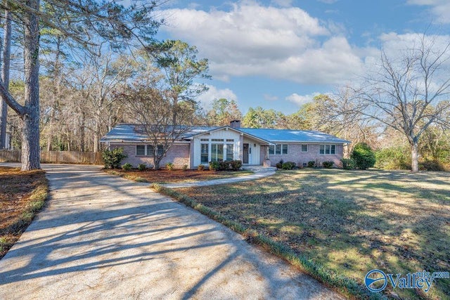 2111 Meadow Island Road, Scottsboro