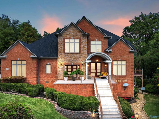 100 Windy Way Drive, Madison