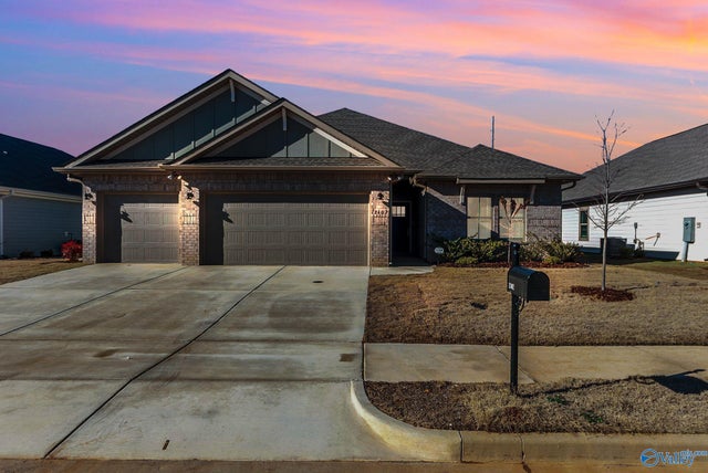 12402 Whitcomb Circle, Athens