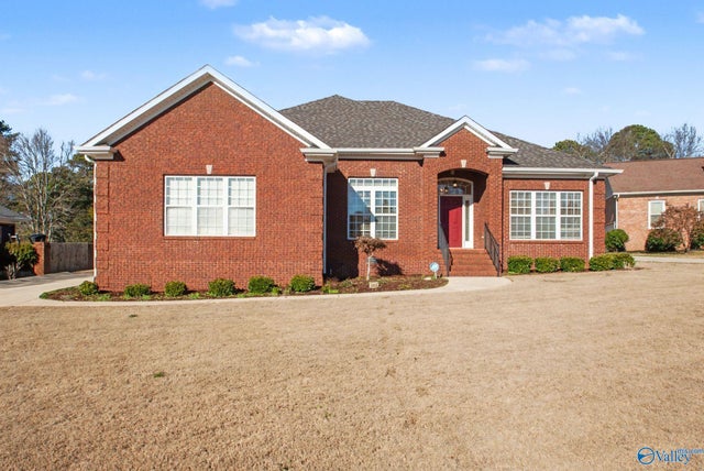 103 Kinsman Circle, Huntsville