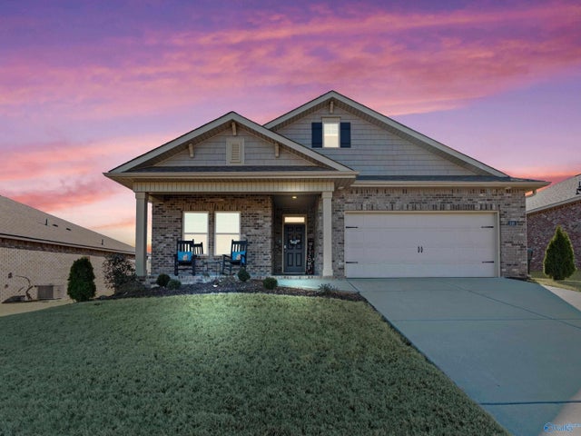 108 Settlement Drive, Huntsville