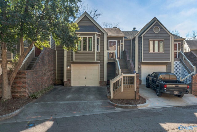 211 Knollridge Circle 2, Huntsville