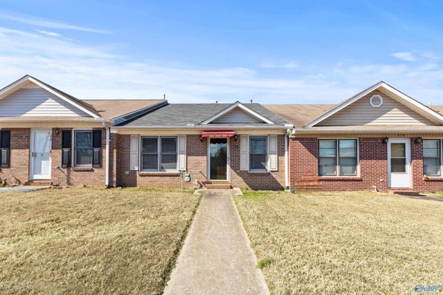 377 Cherry Street, Hartselle