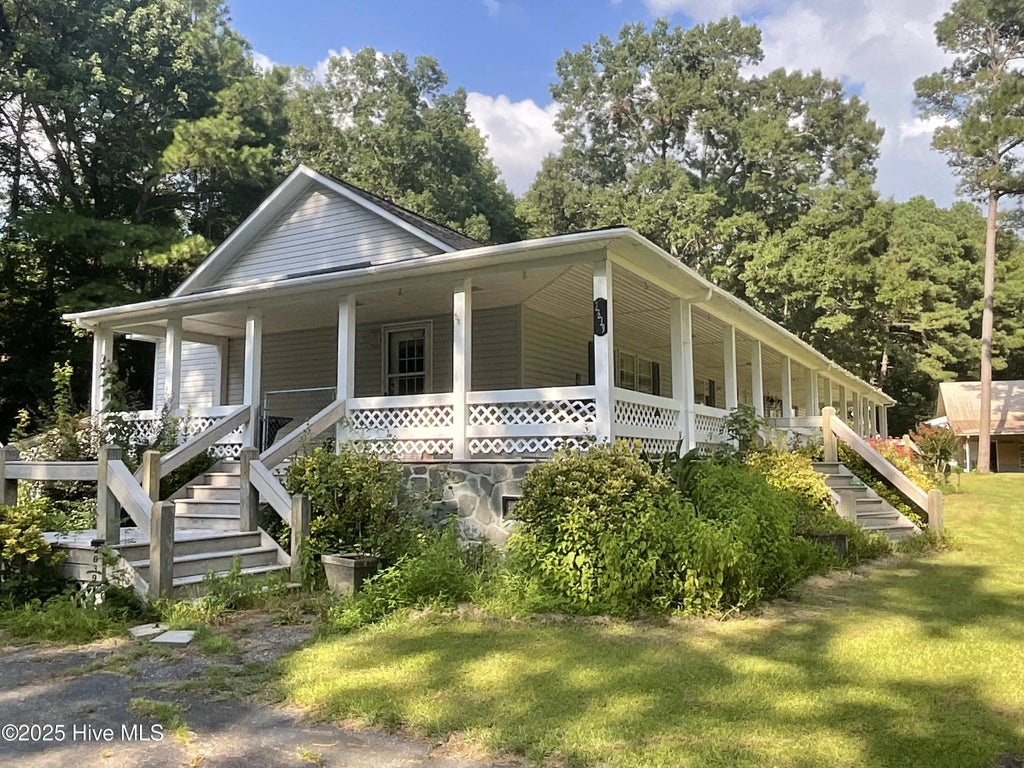 2639 Nc Highway 211 Road E, Clarkton
