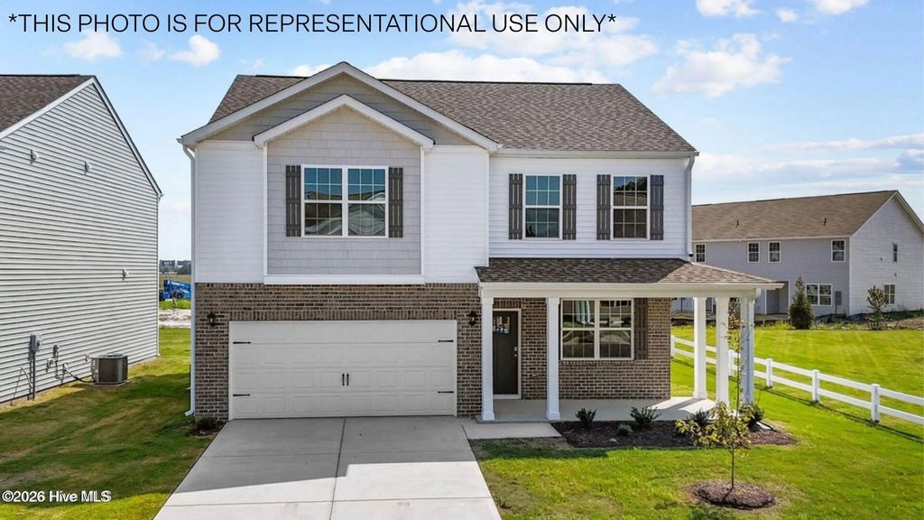 1404 Green Ridge Drive, Winterville