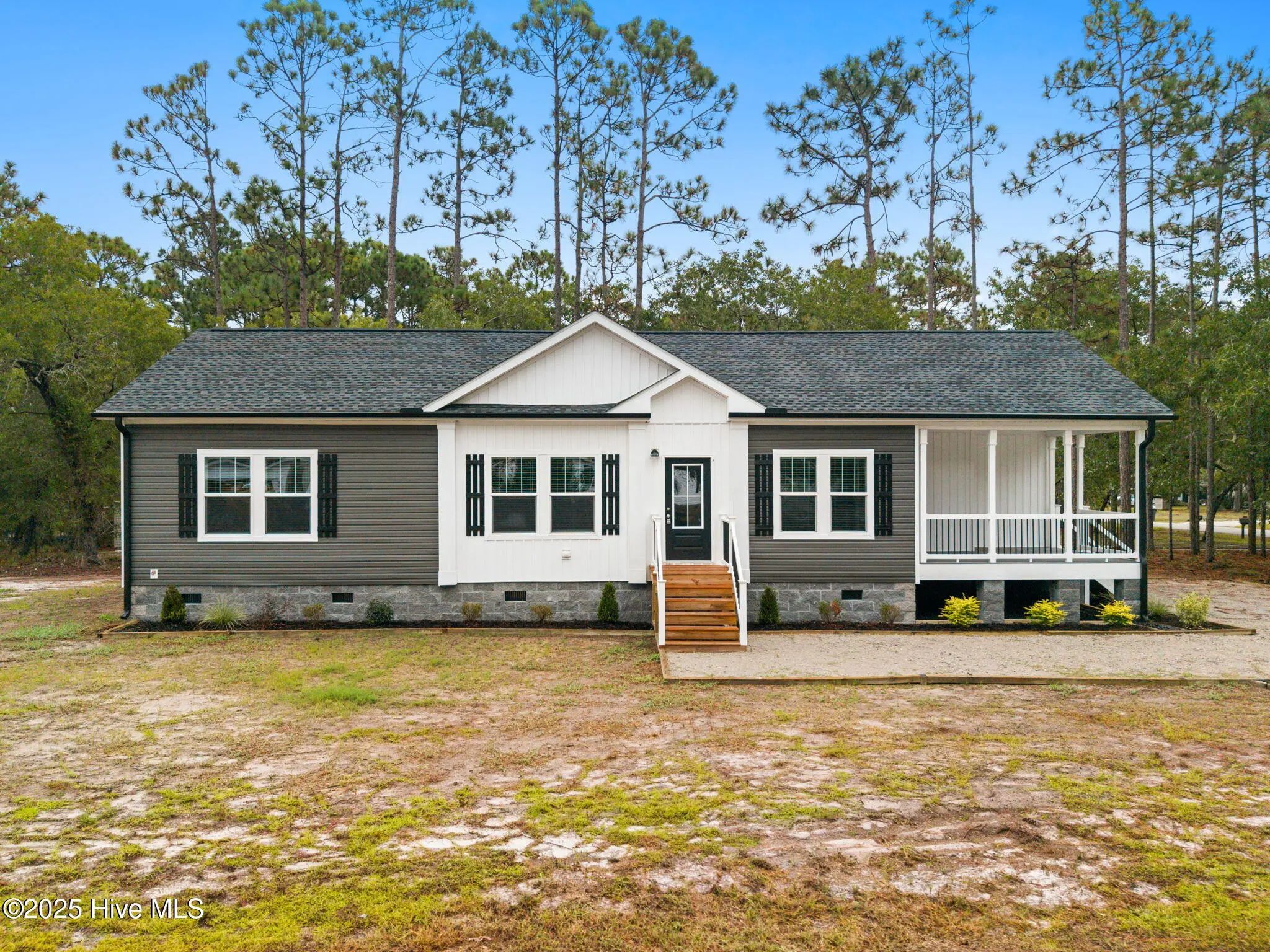 1601 Navajo Road, Southport