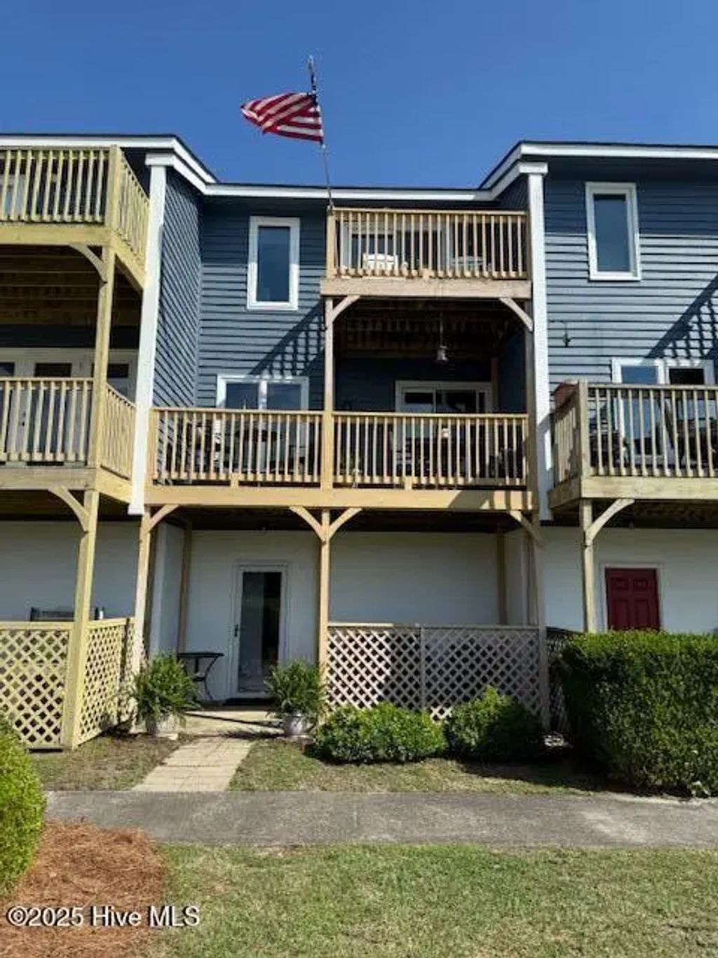 12 Eastern Shore Townhouses, Bridgeton